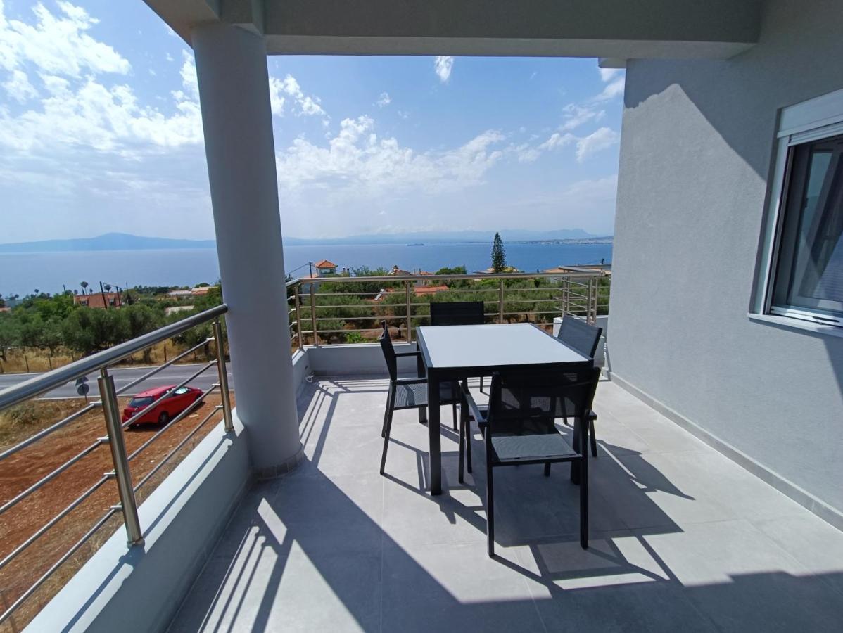 Evilenia Luxury Apartments Calamata Exterior foto